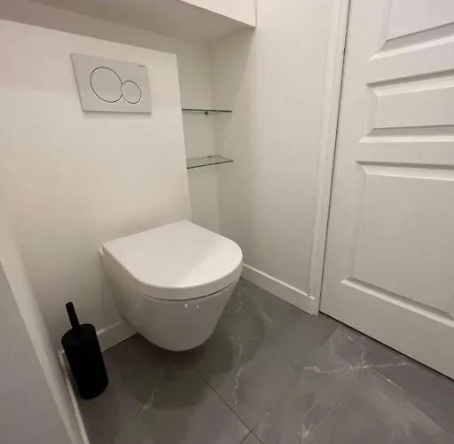 Luxury Appartment, Champs Elysees, Neuf !