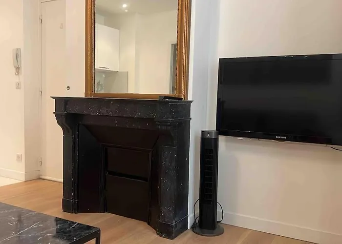 Luxury Appartment, Champs Elysees, Neuf ! Lägenhet Paris